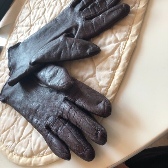 Rare find..purple gloves! - Picture 2 of 4